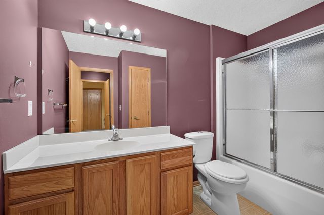 603 NE Oakhurst Drive, Grimes, IA 50111