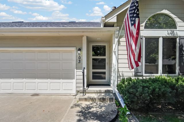 603 NE Oakhurst Drive, Grimes, IA 50111