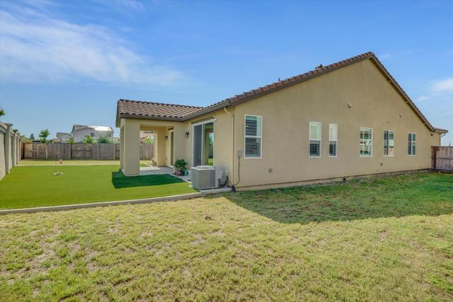 6901 Wamasquid Ln, Stockton, CA 95219