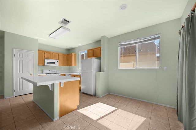 43767 Seine Court, Hemet, CA 92544