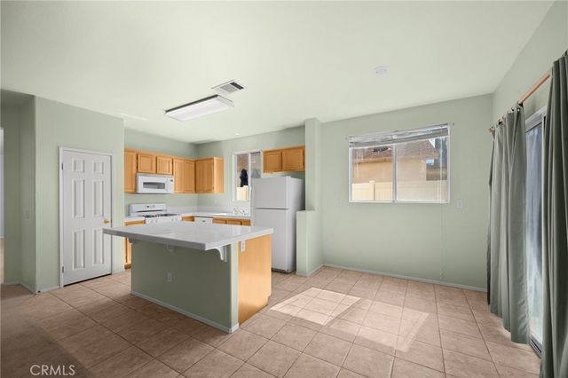 43767 Seine Court, Hemet, CA 92544