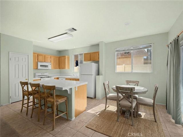 43767 Seine Court, Hemet, CA 92544