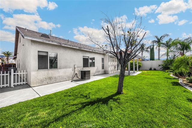 43767 Seine Court, Hemet, CA 92544