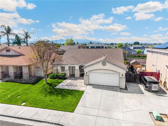 43767 Seine Court, Hemet, CA 92544