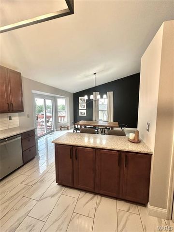 457 Pevely Heights Drive, Pevely, MO 63070