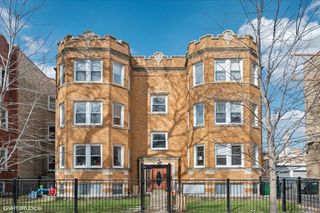 2018 W Farragut Avenue 3, Chicago, IL 60625