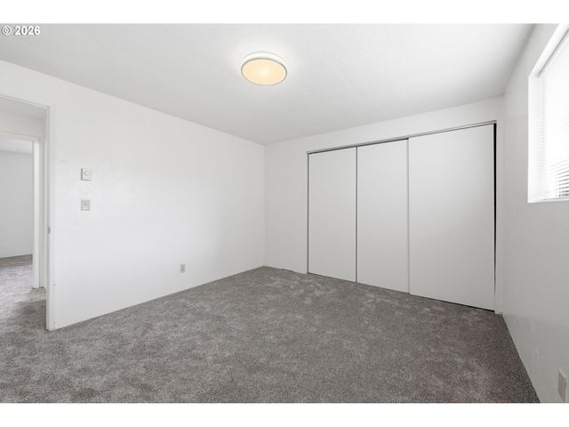 1674 HAYES St B, Eugene, OR 97402