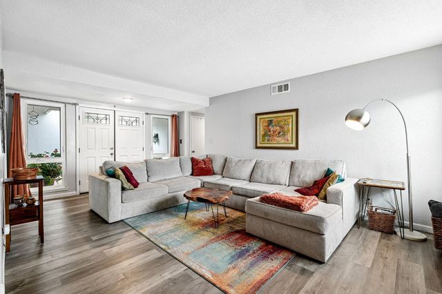 6821 Kettering Cir, Fair Oaks, CA 95628