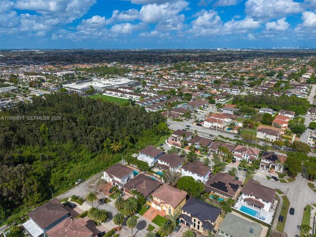 3002 SW 147th Ct, Miami, FL 33185