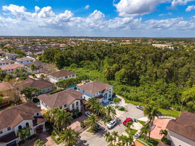 3002 SW 147th Ct, Miami, FL 33185