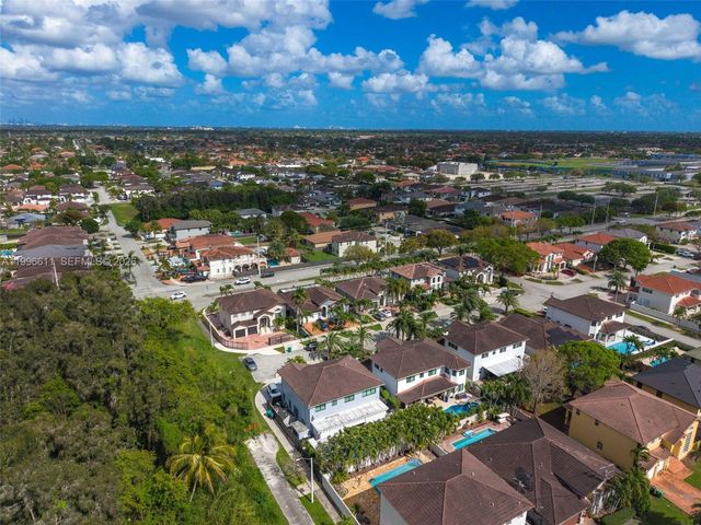 3002 SW 147th Ct, Miami, FL 33185