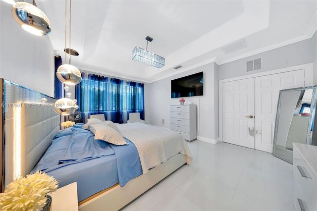 3002 SW 147th Ct, Miami, FL 33185