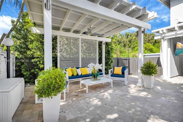 3002 SW 147th Ct, Miami, FL 33185