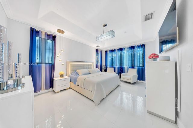 3002 SW 147th Ct, Miami, FL 33185