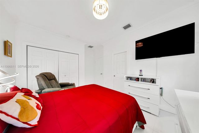 3002 SW 147th Ct, Miami, FL 33185