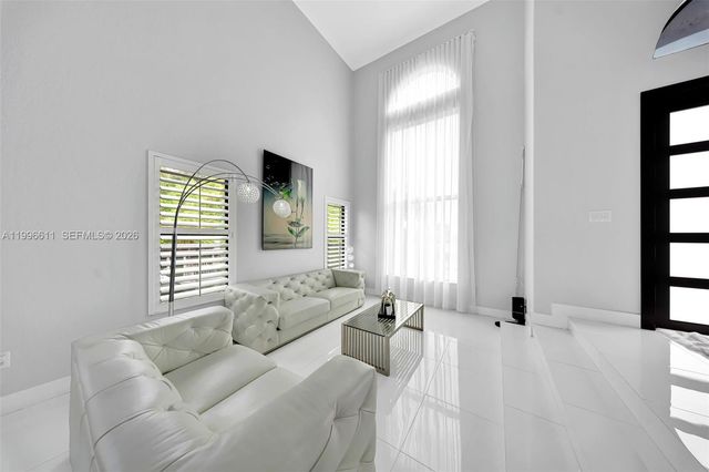 3002 SW 147th Ct, Miami, FL 33185