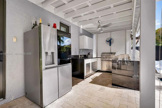 3002 SW 147th Ct, Miami, FL 33185