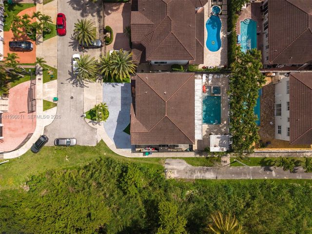 3002 SW 147th Ct, Miami, FL 33185