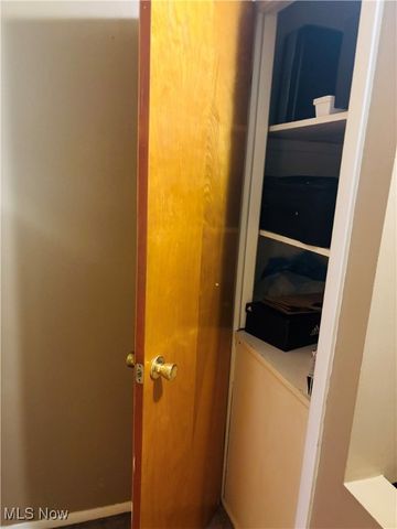 1616 Ridgewick Drive, Wickliffe, OH 44092