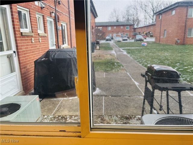 1616 Ridgewick Drive, Wickliffe, OH 44092