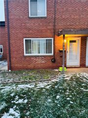 1616 Ridgewick Drive, Wickliffe, OH 44092