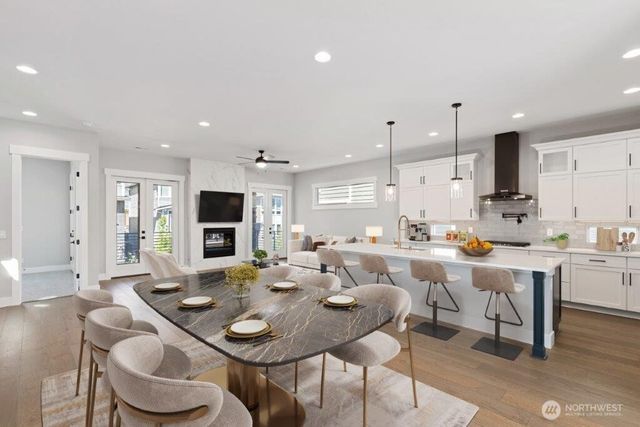 7570 S 129th Place, Seattle, WA 98178