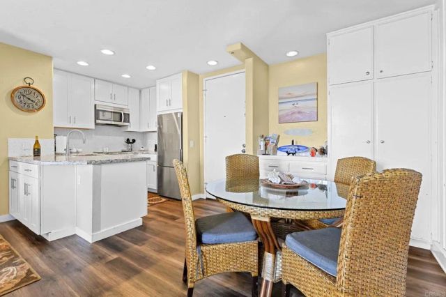 999 N Pacific St B305, Oceanside, CA 92054