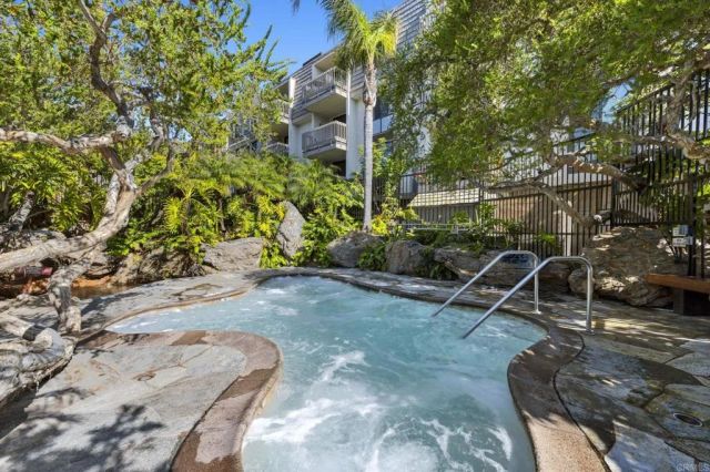 999 N Pacific St B305, Oceanside, CA 92054