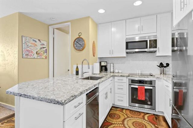 999 N Pacific St B305, Oceanside, CA 92054