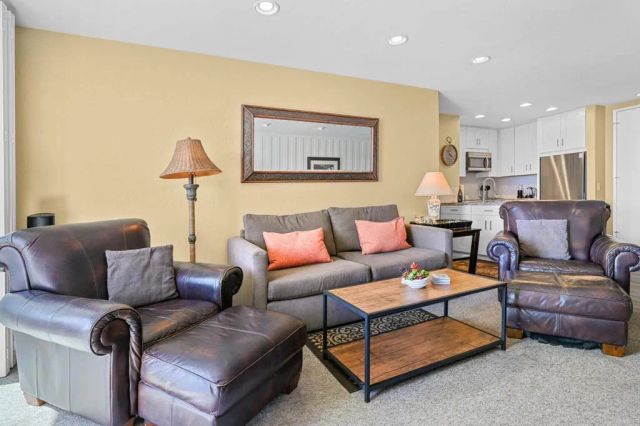 999 N Pacific St B305, Oceanside, CA 92054