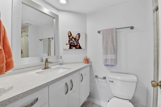 7563 Glendevon Lane 1306, Delray Beach, FL 33446