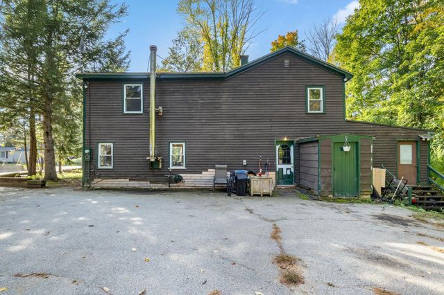 22 Dick Dame Lane, Farmington, NH 03835