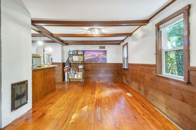 22 Dick Dame Lane, Farmington, NH 03835