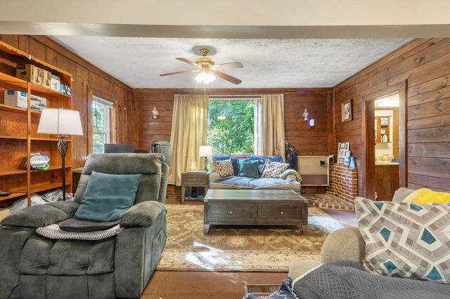 22 Dick Dame Lane, Farmington, NH 03835
