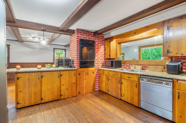 22 Dick Dame Lane, Farmington, NH 03835