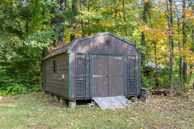 22 Dick Dame Lane, Farmington, NH 03835