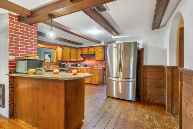 22 Dick Dame Lane, Farmington, NH 03835