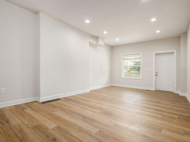 91-93 N Central Avenue, Columbus, OH 43222