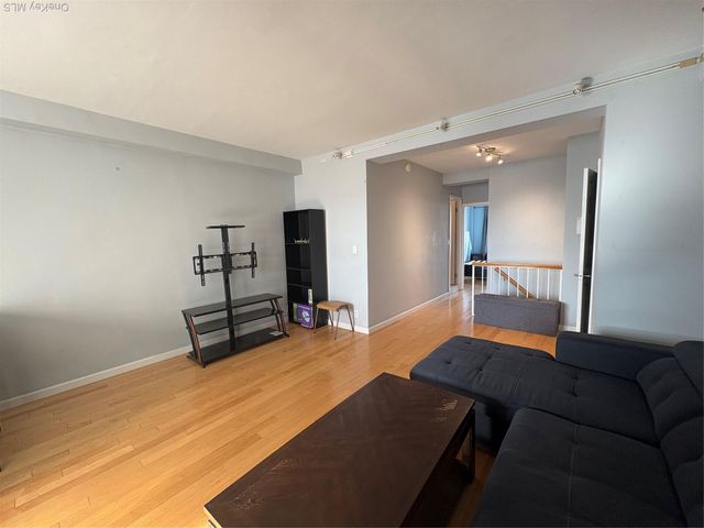 99-05 63rd Dr 11R, Rego Park, NY 11374