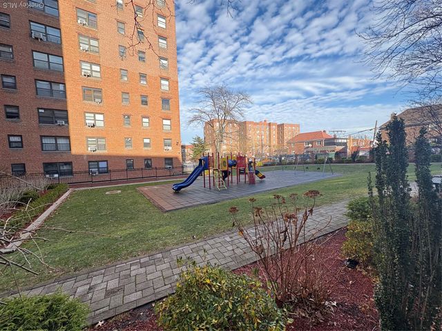 99-05 63rd Dr 11R, Rego Park, NY 11374