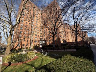 99-05 63rd Dr 11R, Rego Park, NY 11374
