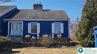 1640 Brookside Road, Lower Macungie Twp, PA 18062