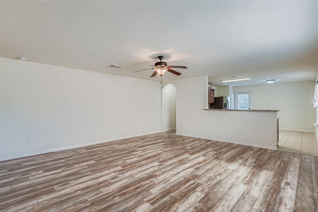 208 Isabel LN, Kyle, TX 78640