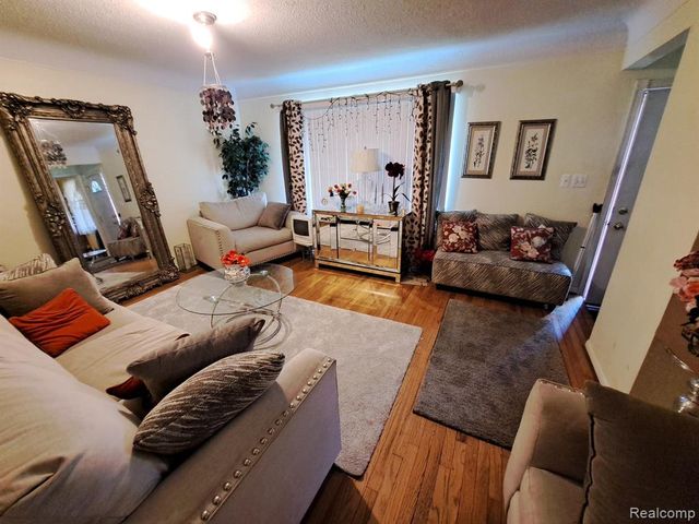 12275 E 11 Mile Road, Warren, MI 48091