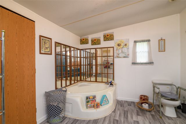 830 Fox Skin Drive, Haughton, LA 71037