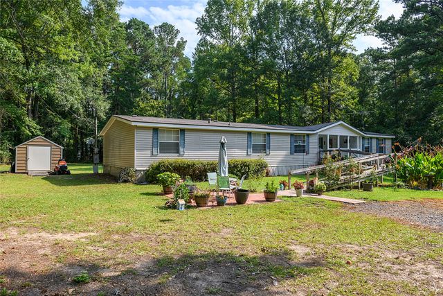 830 Fox Skin Drive, Haughton, LA 71037
