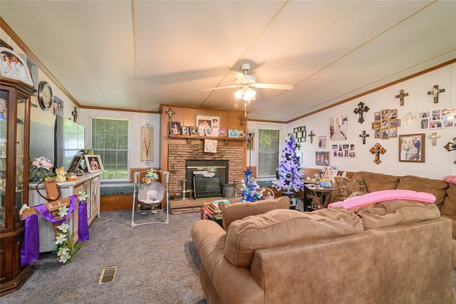 830 Fox Skin Drive, Haughton, LA 71037