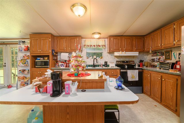 830 Fox Skin Drive, Haughton, LA 71037