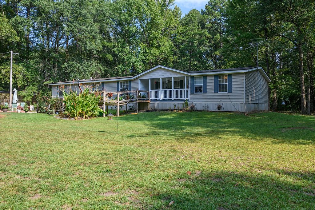 830 Fox Skin Drive, Haughton, LA 71037