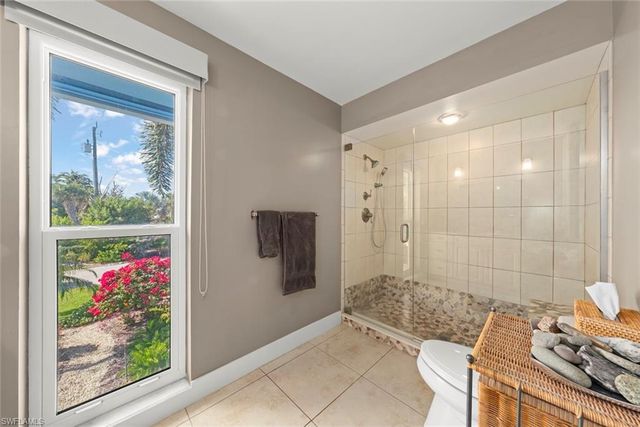 4460 Waters Edge LN, Sanibel, FL 33957